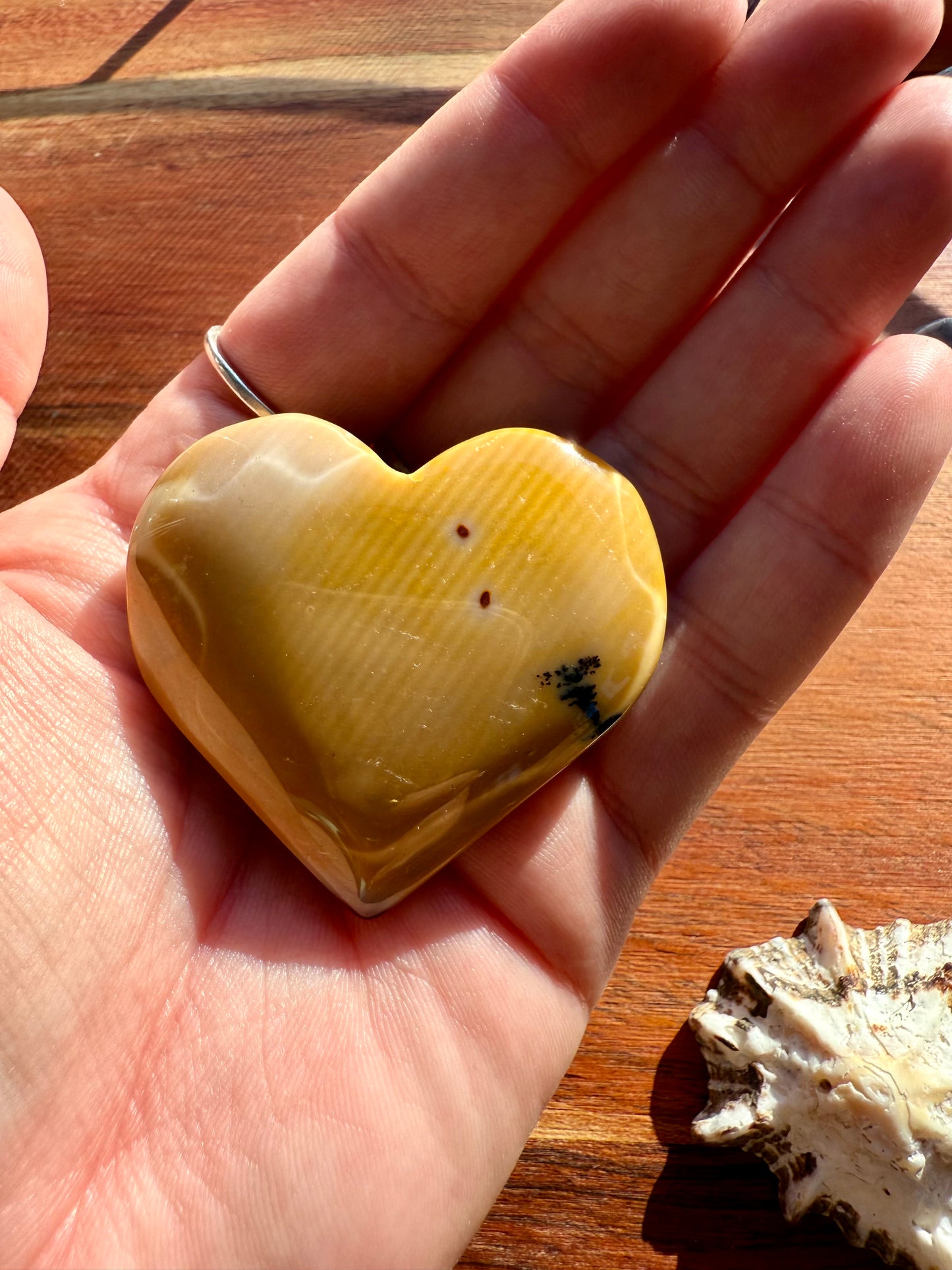 MOOKAITE HEART