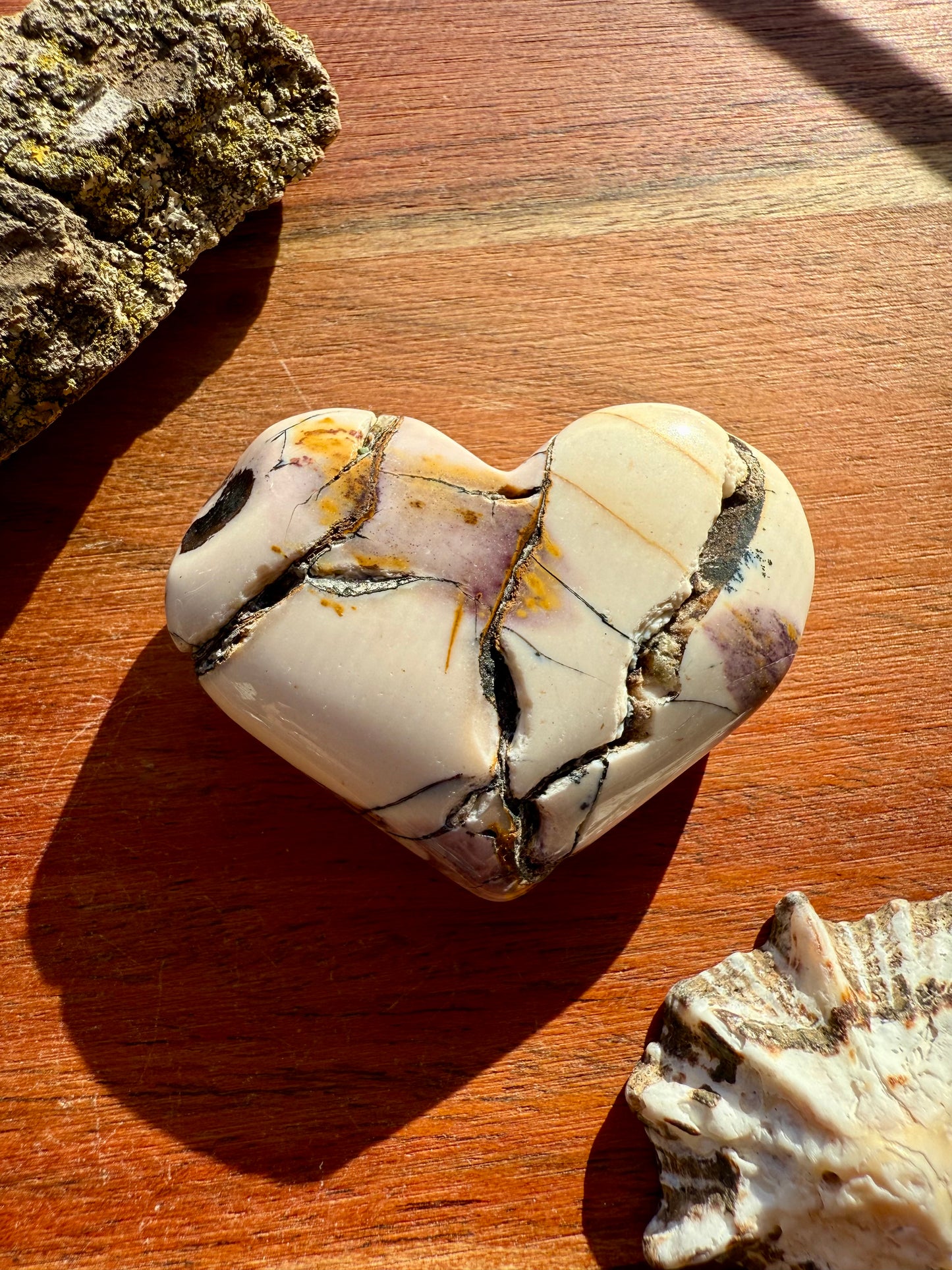 MOOKAITE HEART