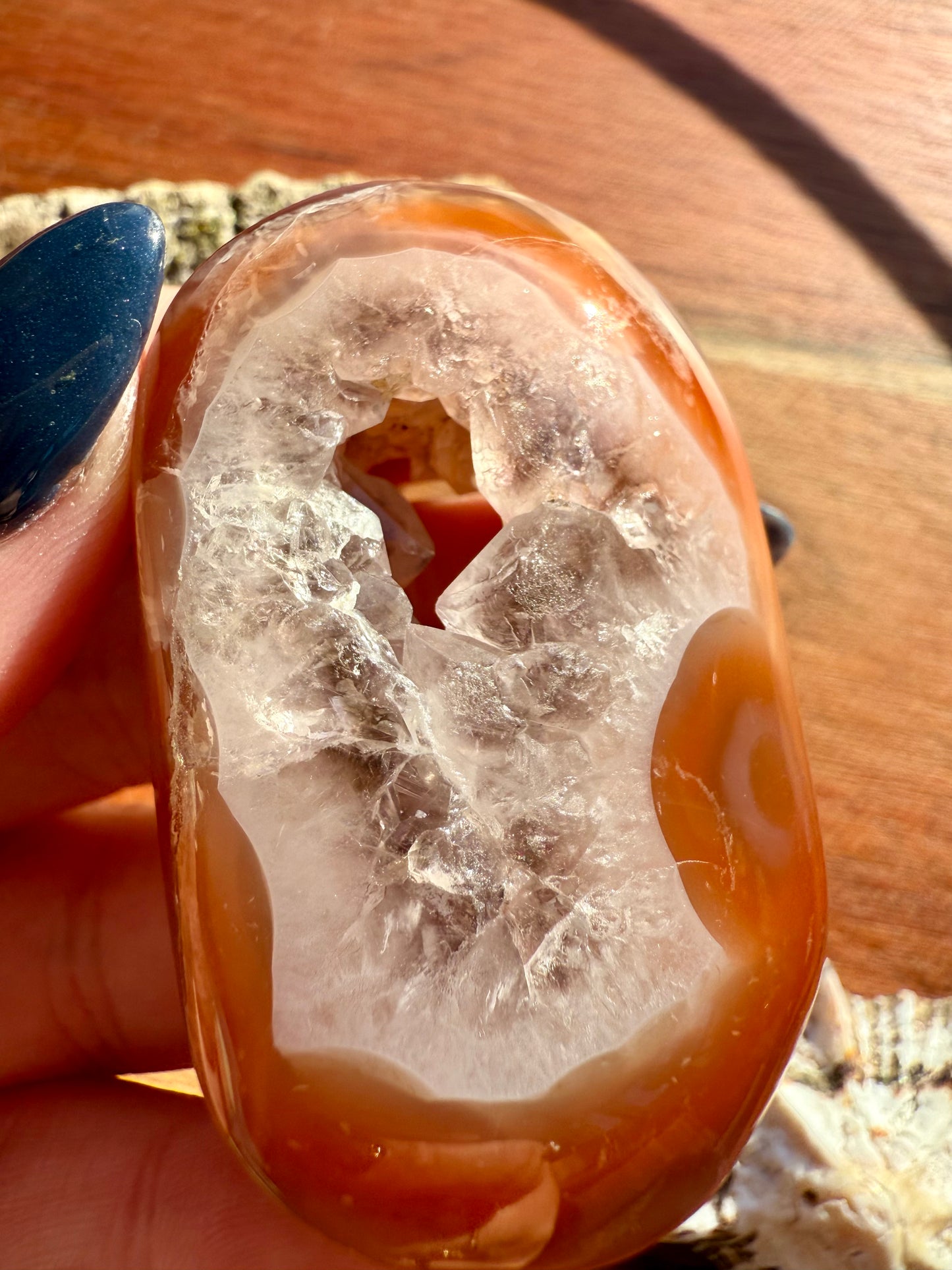SWAZI AGATE PALM STONE