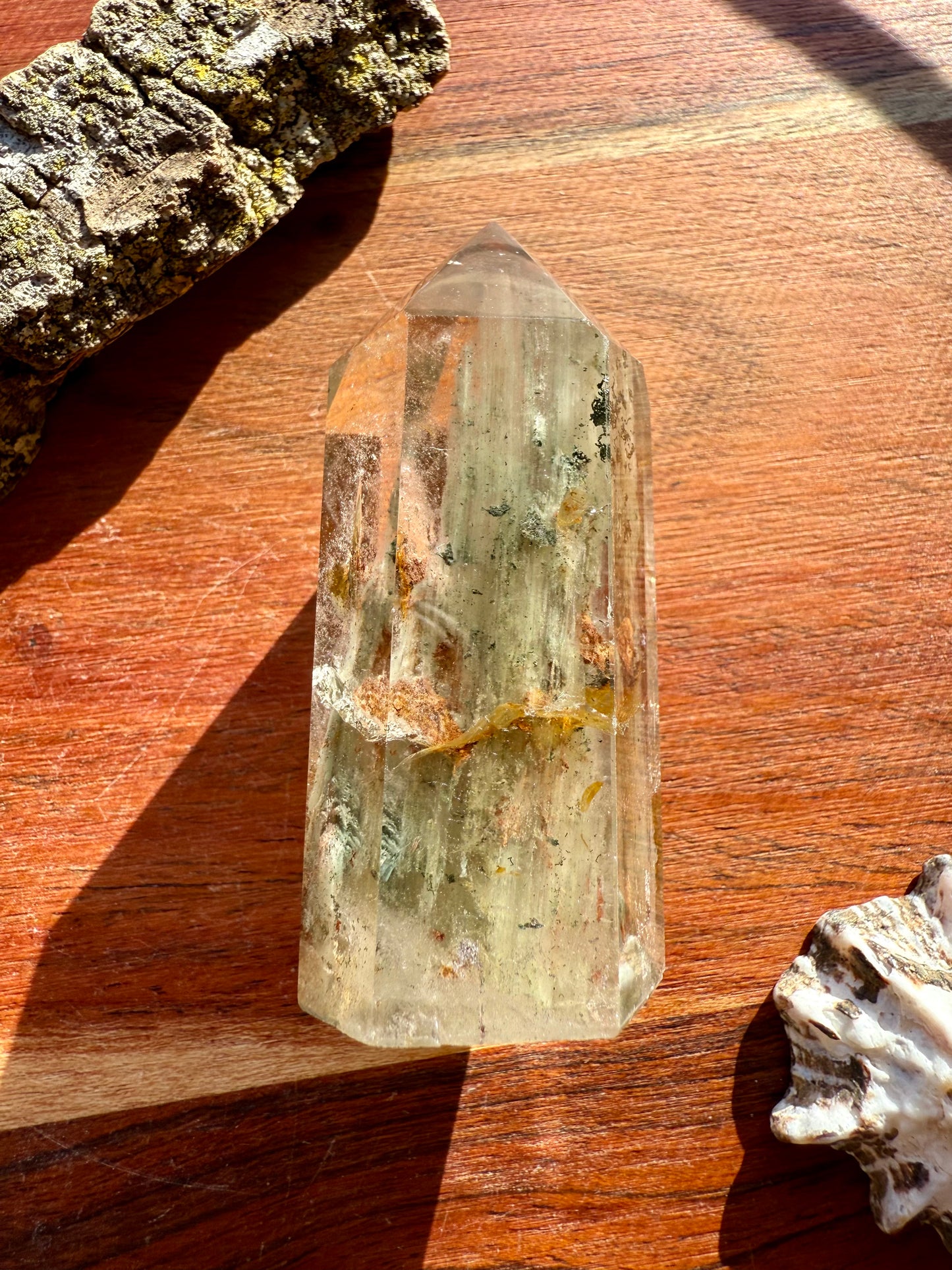 GARDEN QUARTZ TOWER