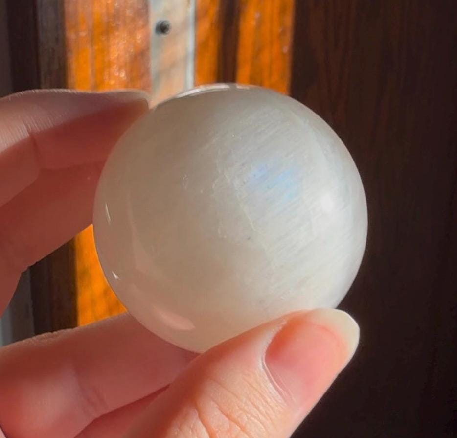 White Moonstone Sphere with Blue Flash | High Quality, Pure White Moonstone Sphere | Crystal Sphere | Crystal Carving | White Crystal