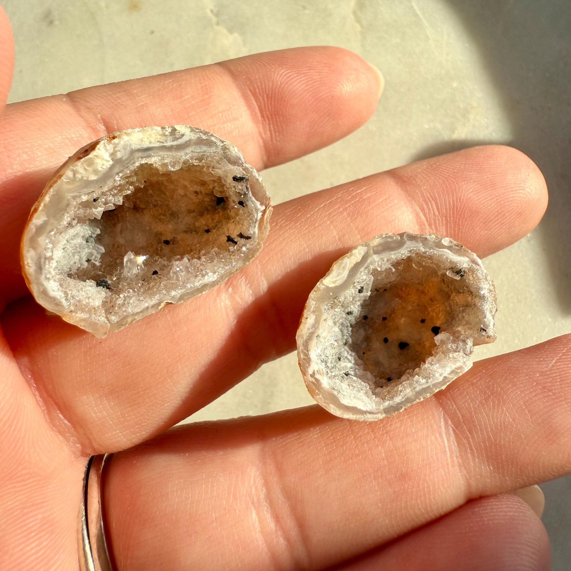 Mini Agate Geode || Druzy Crystal Geode || Mini Crystal || Gift for Crystal Lover