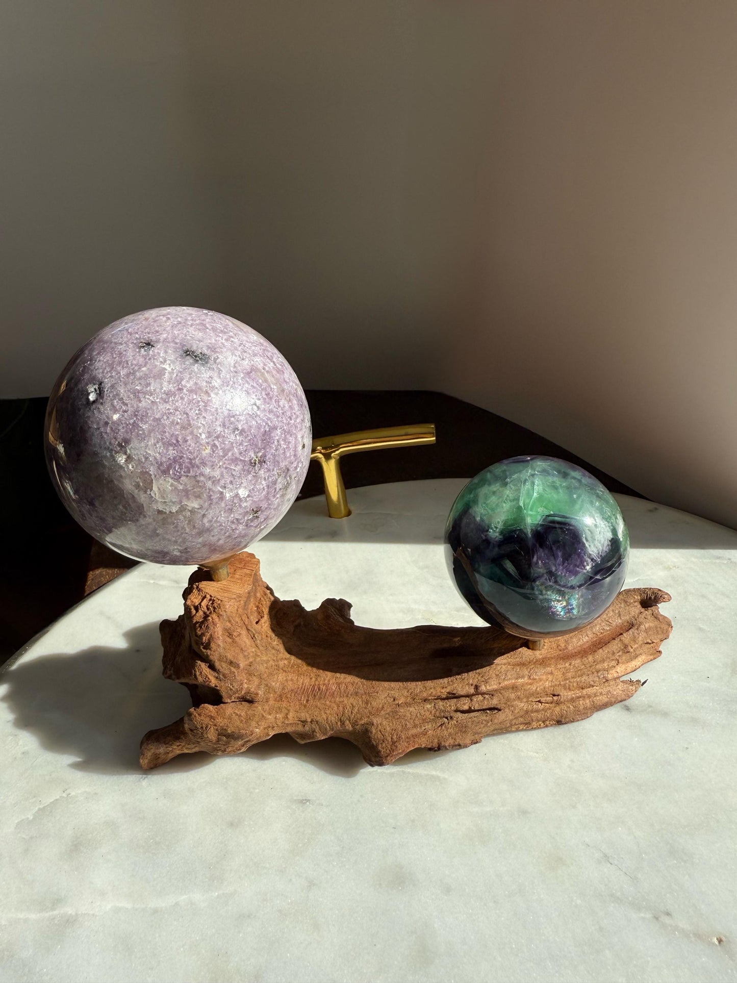 Driftwood Sphere Stand || Natural Wood Sphere Stand || Crystal Sphere Stand || Crystal Stand || Crystal Holder || Sphere Holder