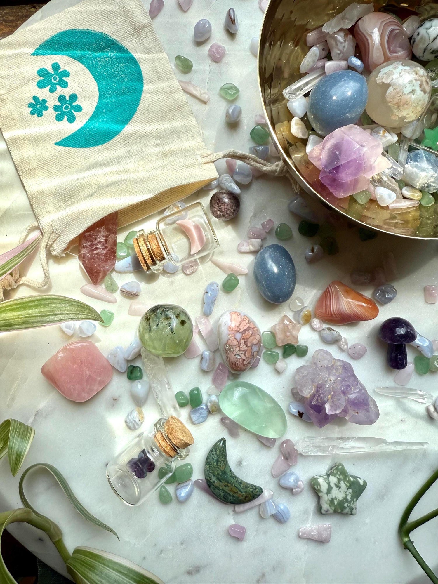 Moonlit Garden Crystal Scoop [1 Scoop] | Crystal Scoops | Crystal Confetti | Gift for Crystal Lover | Unique Gift | Crystal Tumbles