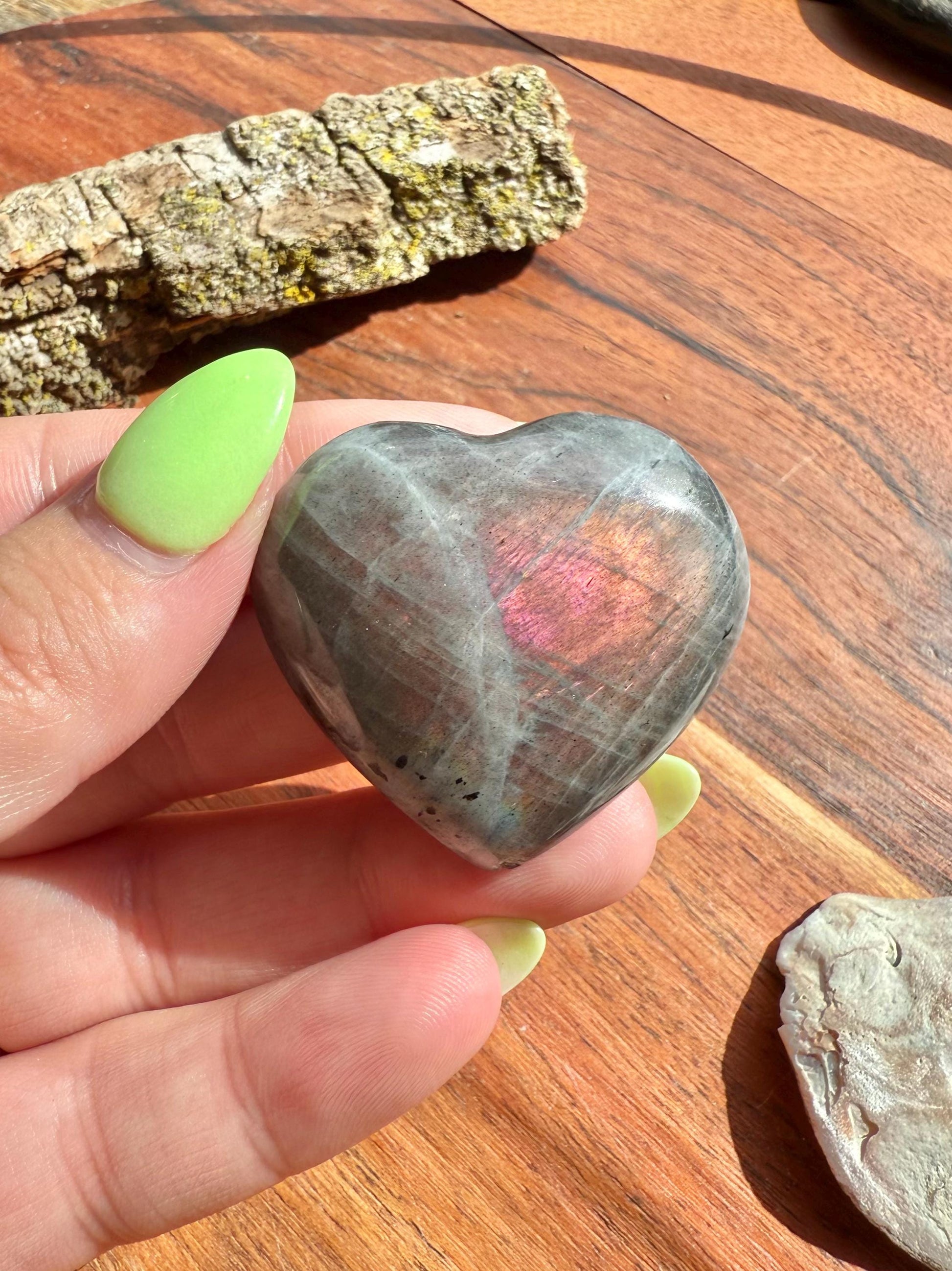 Sunset Flash Labradorite Heart (Small)