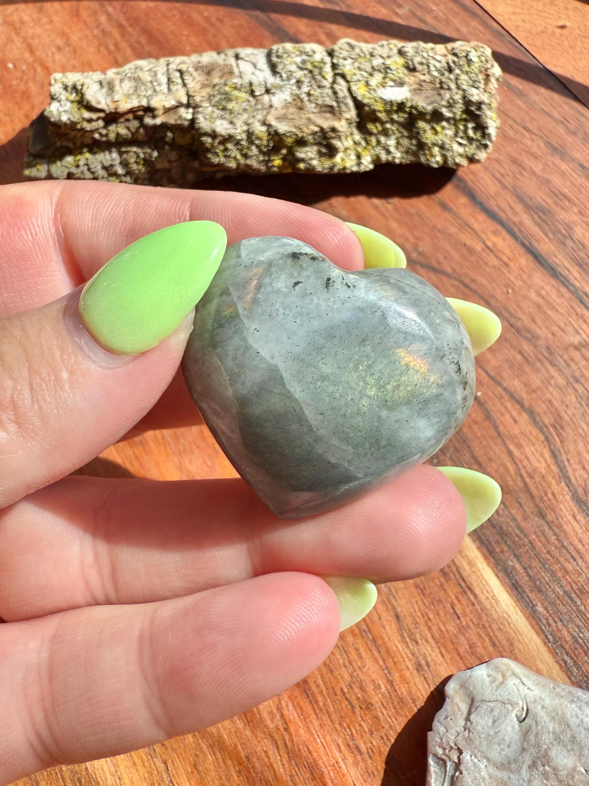 Sunset Flash Labradorite Heart (Small)