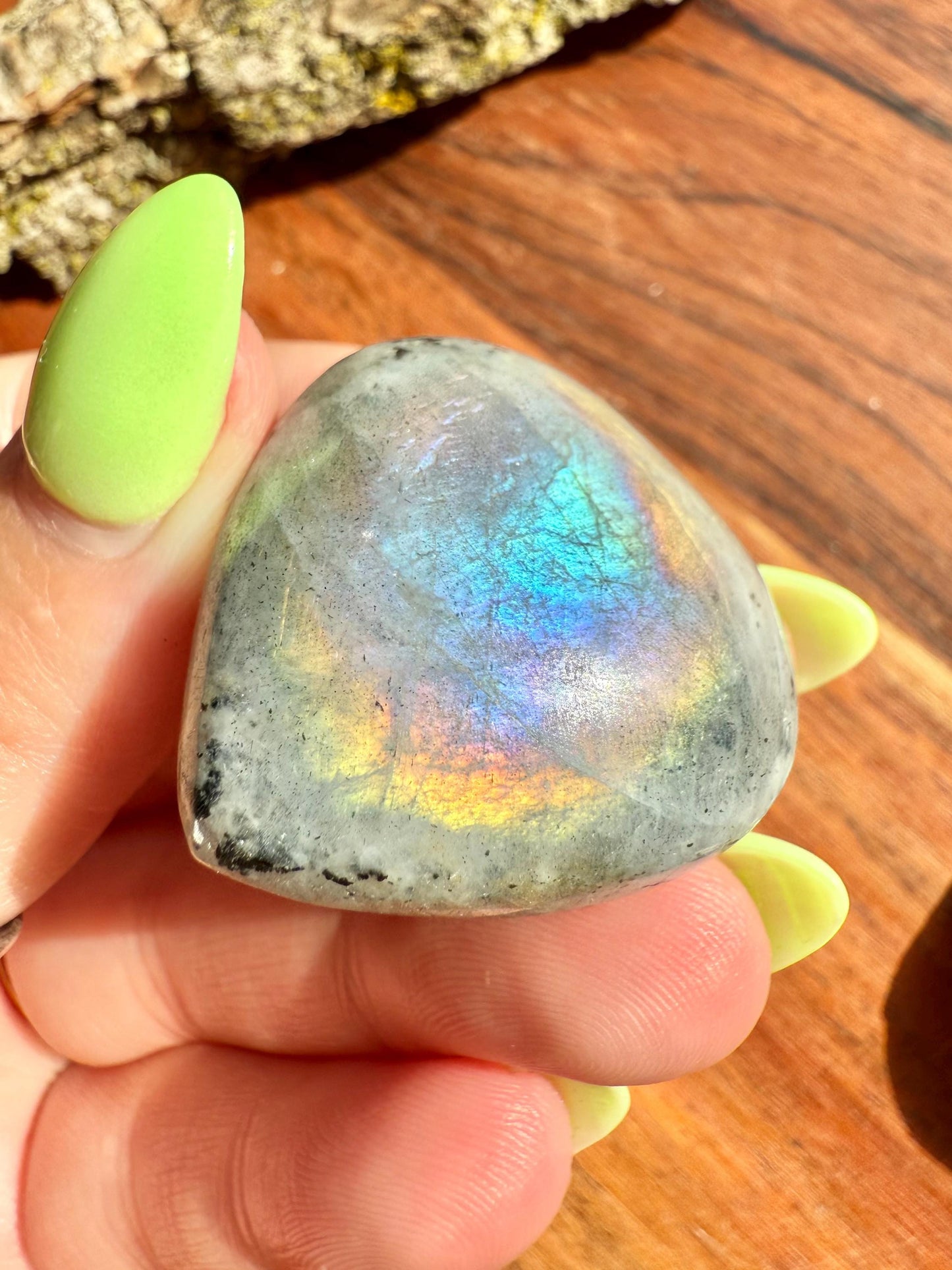 Flashy Labradorite Heart (Small)