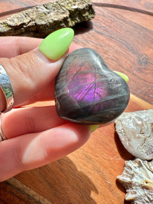 Sunset Flash Labradorite Heart (Small)