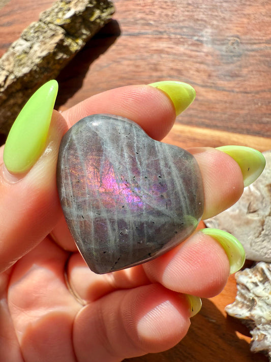 Sunset Flash Labradorite Heart (Small)