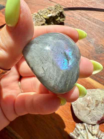 Flashy Labradorite Heart (Small)