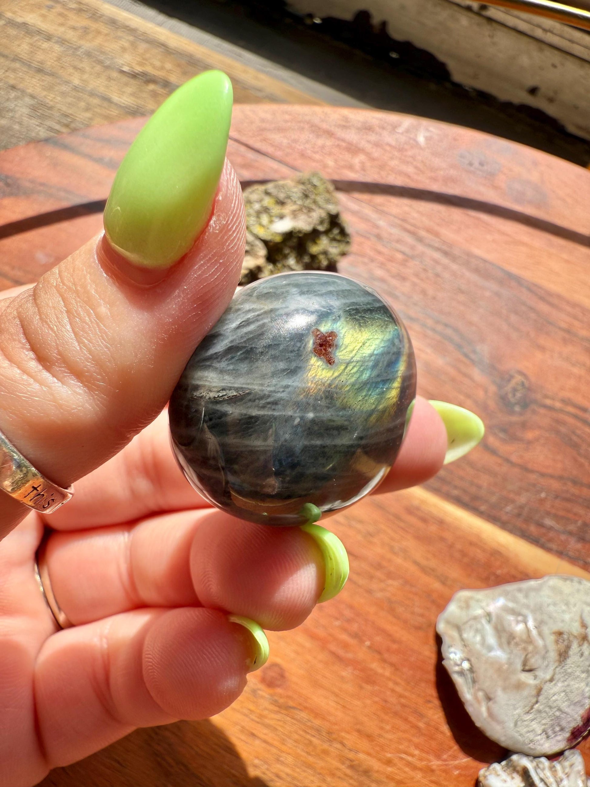 Rainbow Flash Labradorite Heart (Large)