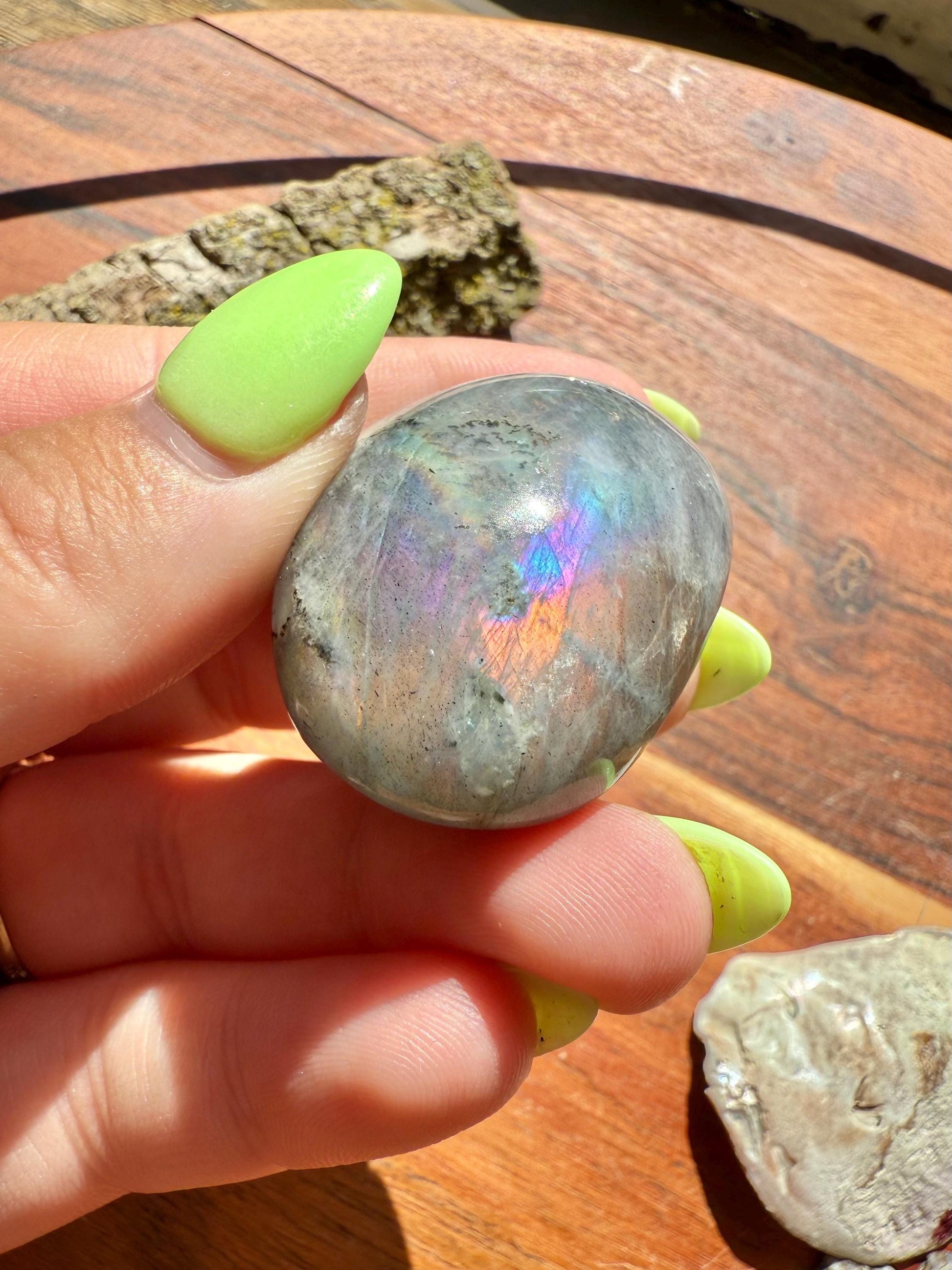 Flashy Labradorite Tumble (Large)