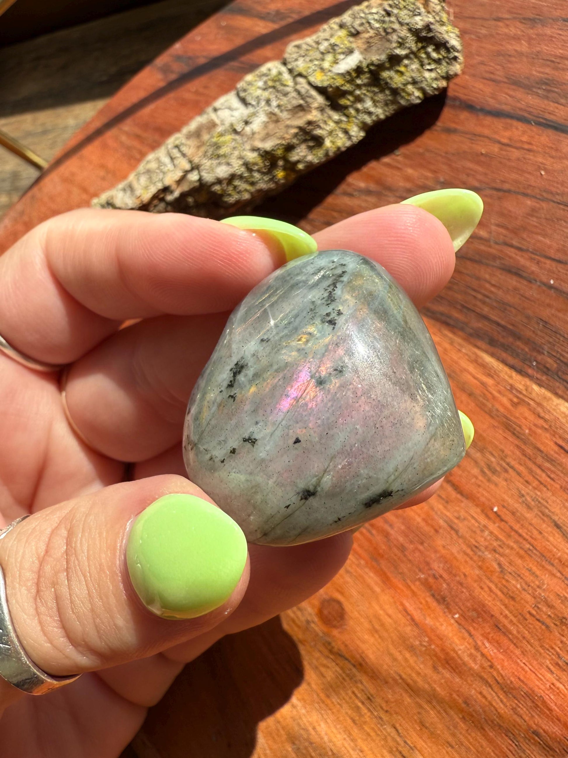 Sunset Flash Labradorite Heart (Small)