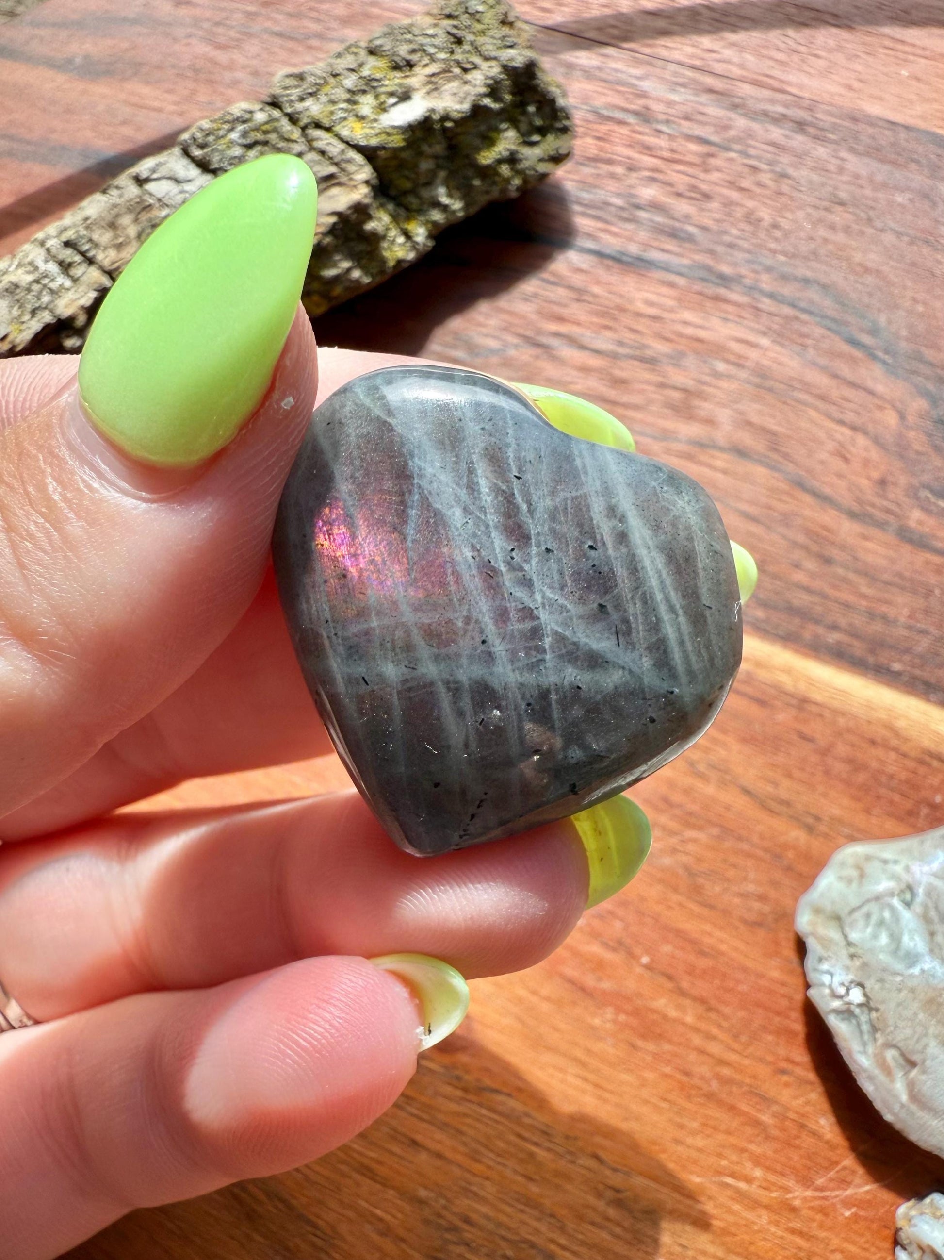 Sunset Flash Labradorite Heart (Small)