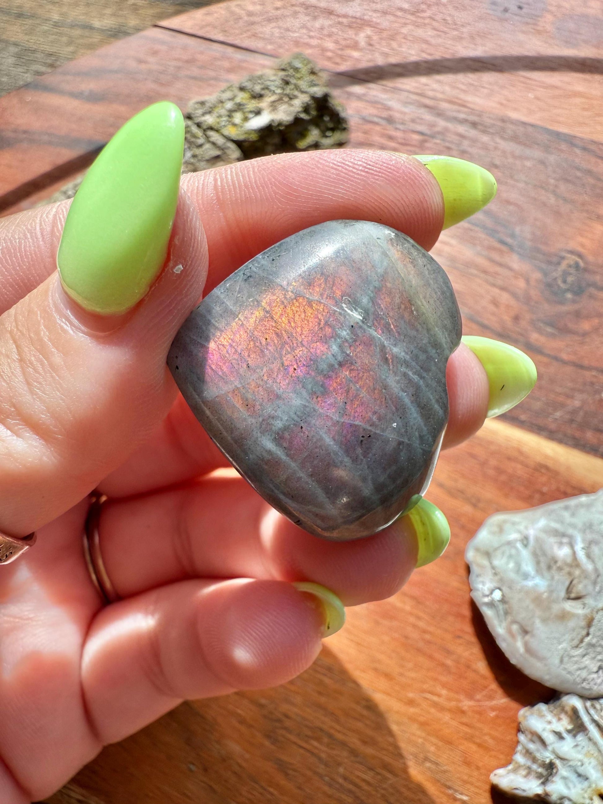 Sunset Flash Labradorite Heart (Small)