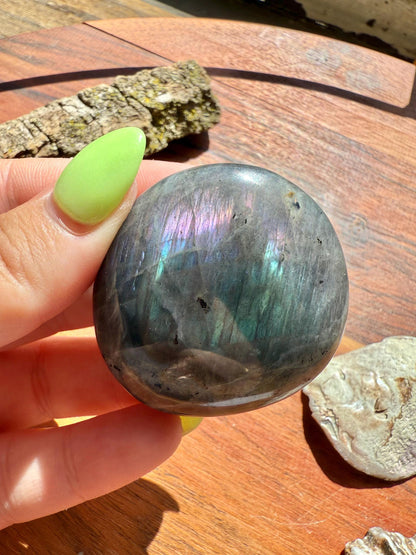 Flashy Labradorite Tumble (Extra Large)