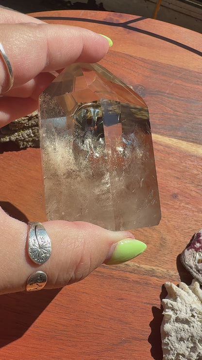 HIGH QUALITY SMOKY QUARTZ POINT FROM BRAZIL