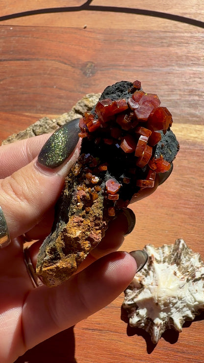 VANADINITE + MAGANESE