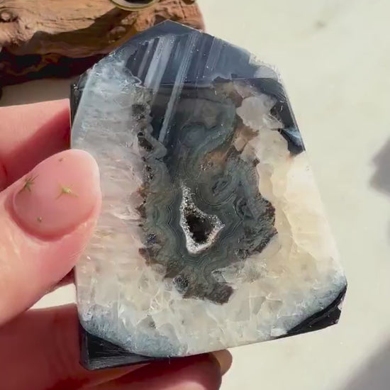 Black Agate Tower || Agate Slice || Agate Tower || Crystal Tower || Crystal Carving