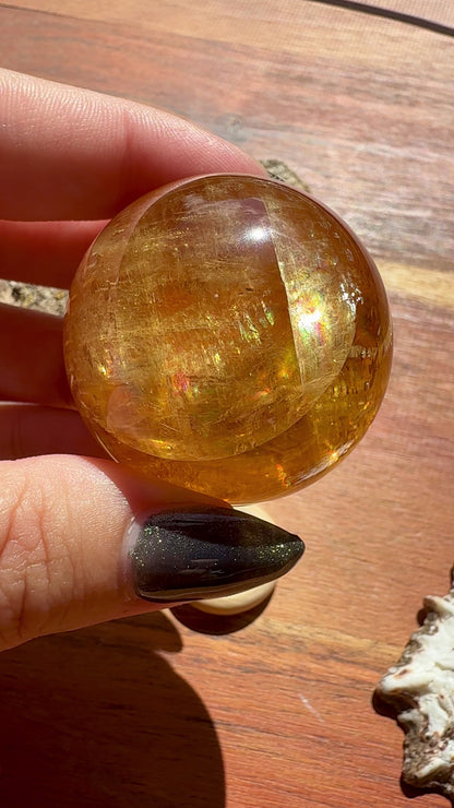 HIGH QUALITY OPTICAL HONEY CALCITE SPHERE