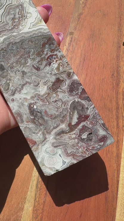 CRAZY LACE AGATE TOWER
