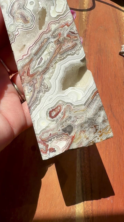 CRAZY LACE AGATE TOWER