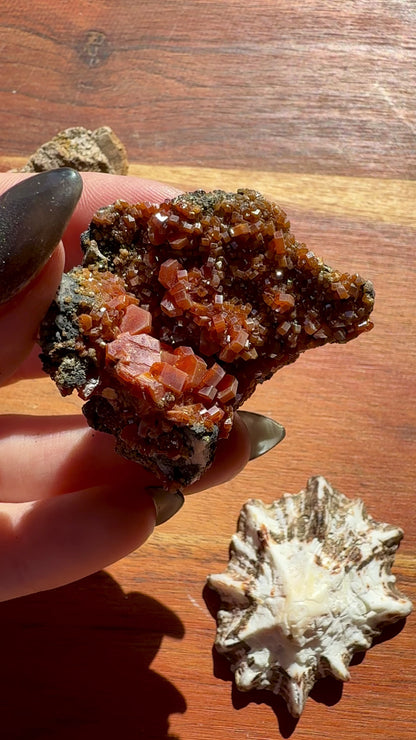 VANADINITE + MAGANESE