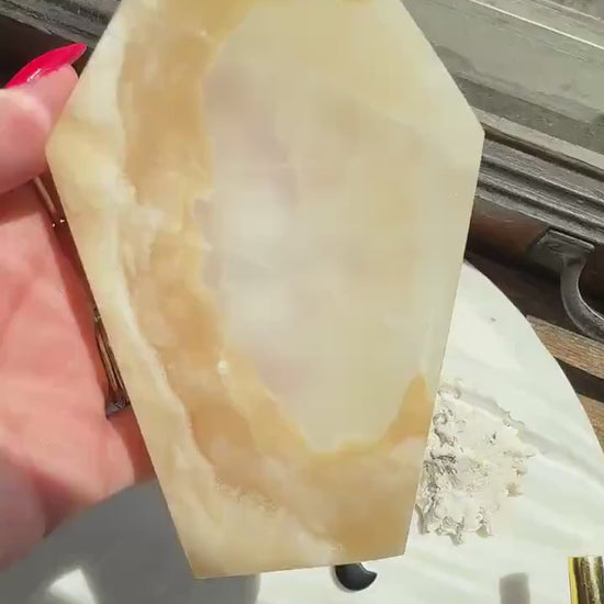 Onyx Coffin Dish