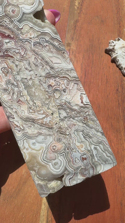 CRAZY LACE AGATE TOWER