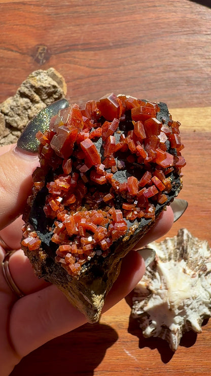 VANADINITE + MAGANESE