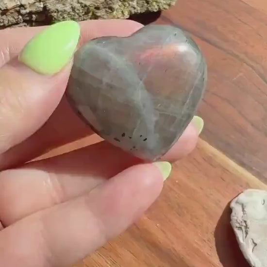 Sunset Flash Labradorite Heart (Small)