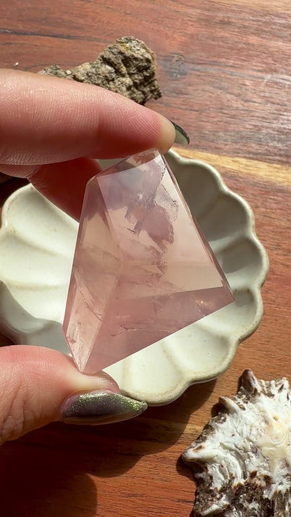 HIGH QUALITY BRAZILIAN ROSE QUARTZ FREEFORM