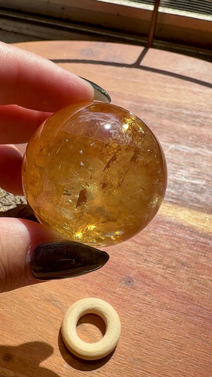 HIGH QUALITY OPTICAL HONEY CALCITE SPHERE
