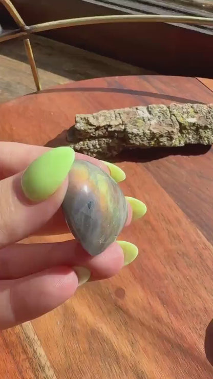 Flashy Labradorite Heart (Small)