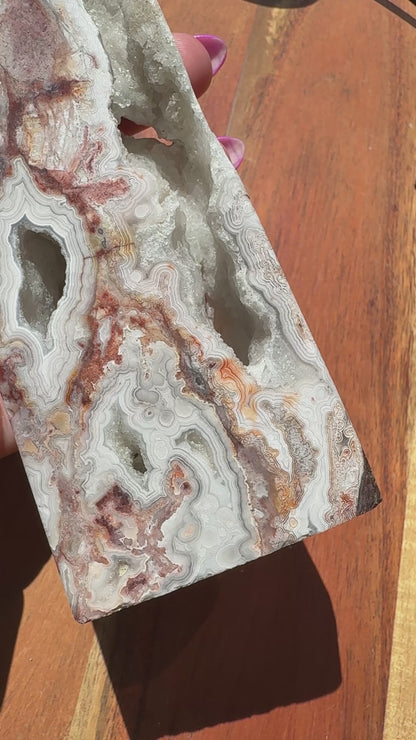 CRAZY LACE AGATE TOWER