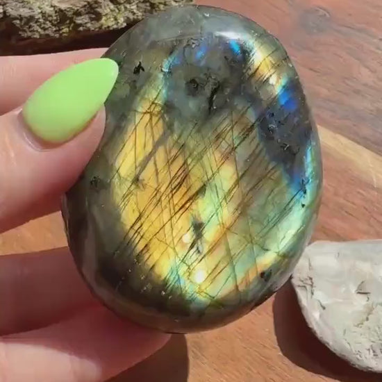 Flashy Labradorite Palm Stone