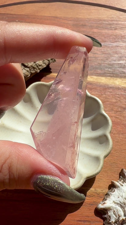HIGH QUALITY BRAZILIAN ROSE QUARTZ FREEFORM