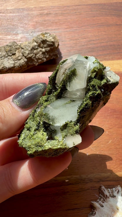HIGH QUALITY EPIDOTE & QUARTZ
