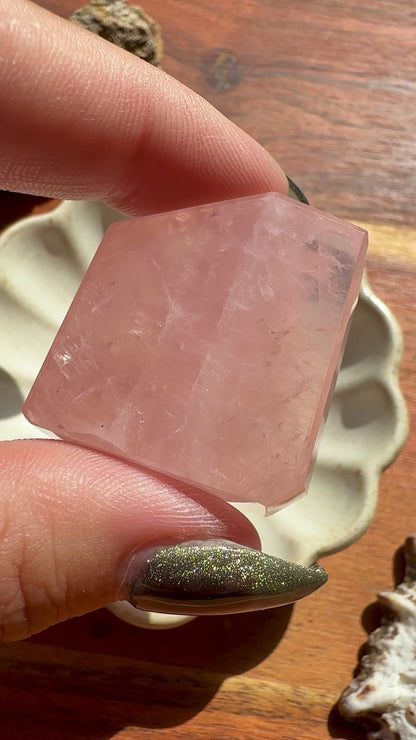 HIGH QUALITY BRAZILIAN ROSE QUARTZ FREEFORM