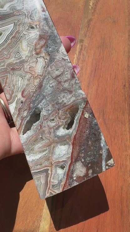 CRAZY LACE AGATE TOWER