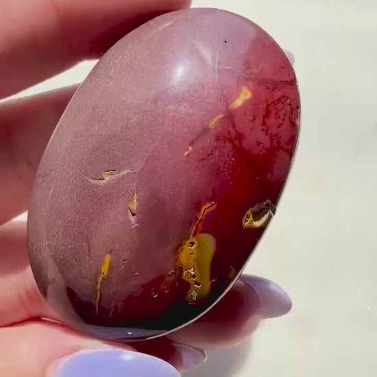 Mookaite Palm Stone || Mookaite Crystal Palm Stone || Gift for Crystal Lover || Grounding Crystal || Confidence Crystal || Crystal Gift