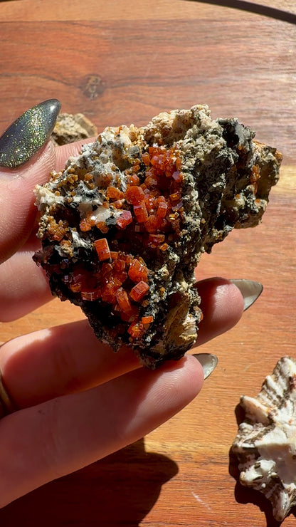 VANADINITE + MAGANESE