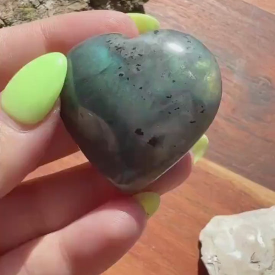 Blue Green Flash Labradorite Heart (Small)